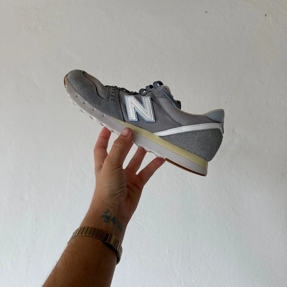 New Balance Sneakers Womens 8 311 v2 Grey Suede Canvas Lifestyle WL311TA2
